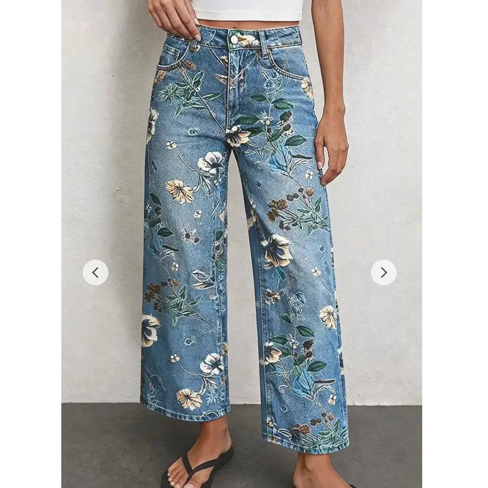 NWT Flamingals Allover Floral Pattern Straight Leg High Rise Crop Jeans Sz XL
